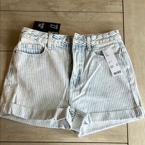 Urban Outfitters Blue and White Jean Shorts High-Waisted